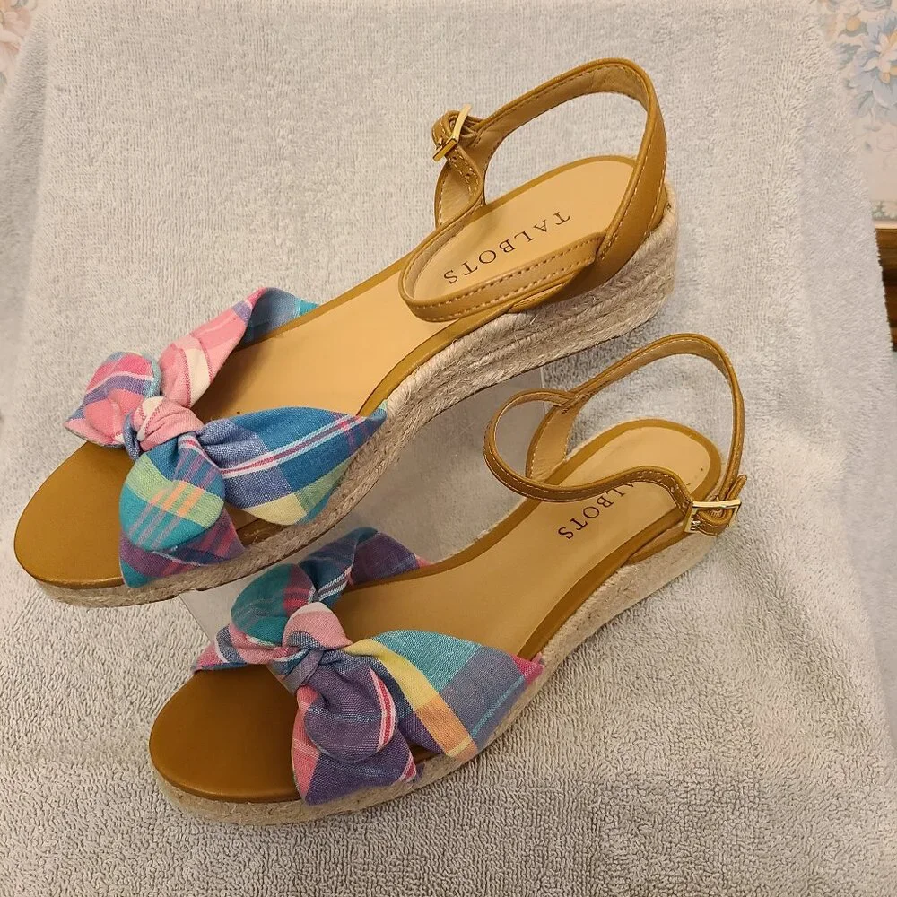 TALBOTS PAMELA TWIST PLAID ESPADRILLE WEDGES IN MADRAS PLAID